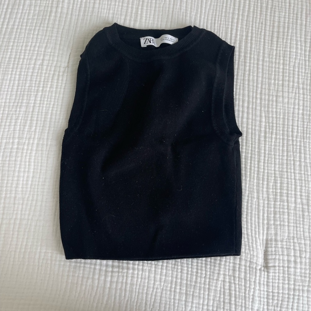 Zara black sweater tank
